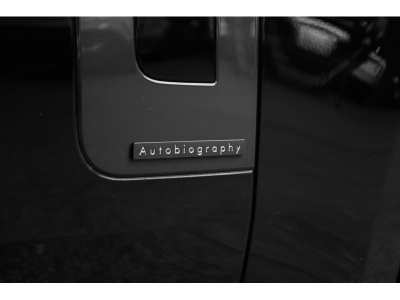 Land-Rover Range Rover P530 4.4 V8 LWB AUTOBIOGRAPHY - 7 PLACES
