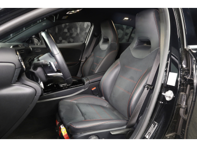 Mercedes-Benz A 220 D AMG Line