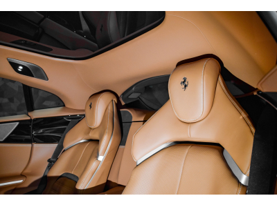 Ferrari Purosangue 6.5 V12 - CANNA DI FUCILE - PACK CARBONE