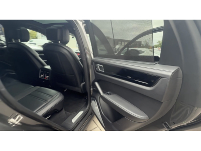 Porsche Cayenne E-HYBRID/Panorama/22/LUFT/*VOLL*