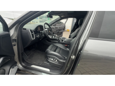 Porsche Cayenne E-HYBRID/Panorama/22/LUFT/*VOLL*