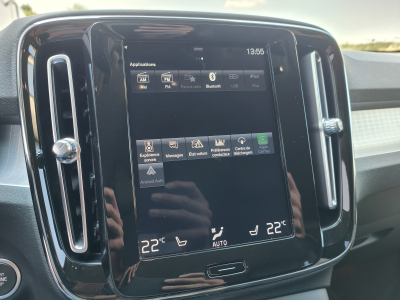 Volvo XC40 D3 GEARTRONIC CARPLAY GPS CAMERA SIEGES CHAUFF
