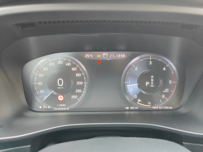 Volvo XC40 D3 GEARTRONIC CARPLAY GPS CAMERA SIEGES CHAUFF