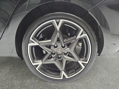 Cupra Leon 1.5 eTSi DSG 150