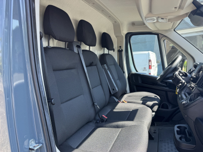 Fiat Ducato 180 AT8 L2H2 Navy/Klimaauto