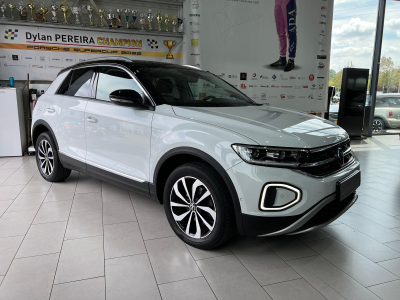 Volkswagen T-Roc 1.5 TSI 150 DSG STYLE,1 HAND,VIRTUAL,KAMERA,NAVI,CARPLAY,LED,CUIR,IQ-LIGHT