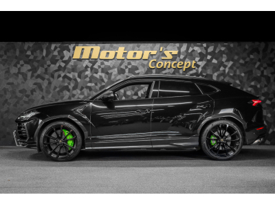 Lamborghini Urus V8 - AKRAPOVIC