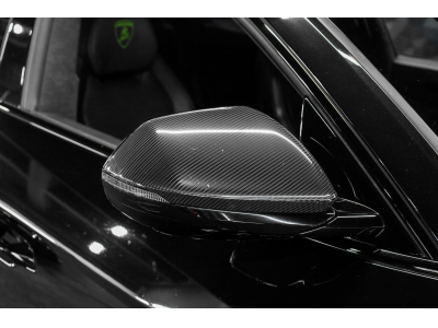 Lamborghini Urus V8 - AKRAPOVIC