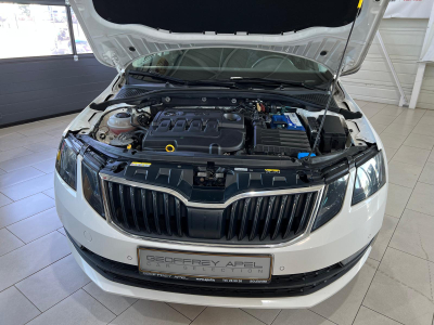 Skoda Octavia 1.6 TDI 116 NAVI, PDC,CARPLAY,ALU 16''