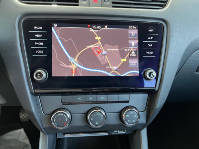 Skoda Octavia 1.6 TDI 116 NAVI, PDC,CARPLAY,ALU 16''
