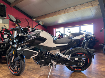CF Moto 800 NK 