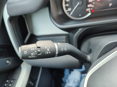 Land-Rover Defender 90 D250 TOIT OUVRANT CARPLAY CAMERA 360 CUIR