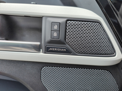 Land-Rover Defender 90 D250 TOIT OUVRANT CARPLAY CAMERA 360 CUIR