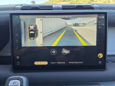 Land-Rover Defender 90 D250 TOIT OUVRANT CARPLAY CAMERA 360 CUIR