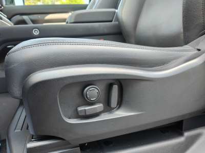 Land-Rover Defender 90 D250 TOIT OUVRANT CARPLAY CAMERA 360 CUIR