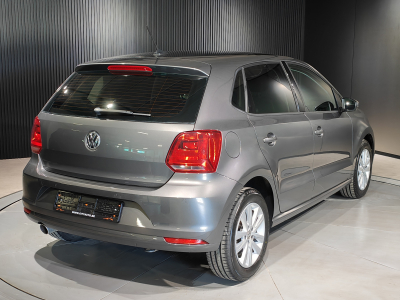Volkswagen Polo 1.2 TSI DSG TOIT OUVRANT BLUETOOTH GPS RADAR AV/ARR CLIM AUTO
