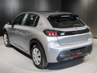Peugeot e-208 50kWh 362 KMS CARPLAY CAMERA BLUETOOTH