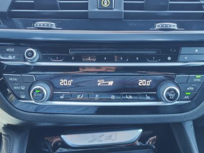 BMW X4 20I XDRIVE PACK M GPS CAMERA CUIR SIEGES CHAUFFANTS