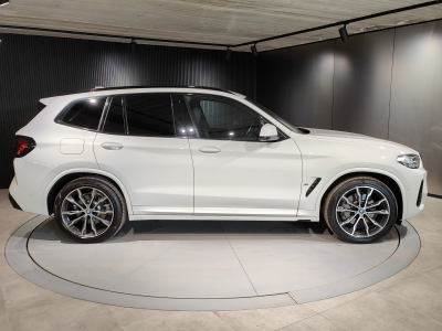 BMW X3 XDRIVE30e PACK M CARPLAY CAMERA 360 GPS LED