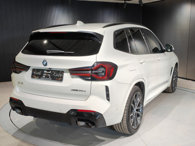 BMW X3 XDRIVE30e PACK M CARPLAY CAMERA 360 GPS LED