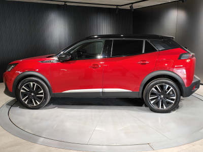 Peugeot 2008 1.5 HDI GT-LINE EAT8 CARPLAY CAMERA 360 TOIT OUVRANT