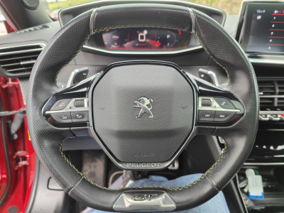 Peugeot 2008 1.5 HDI GT-LINE EAT8 CARPLAY CAMERA 360 TOIT OUVRANT