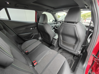 Peugeot 2008 1.5 HDI GT-LINE EAT8 CARPLAY CAMERA 360 TOIT OUVRANT