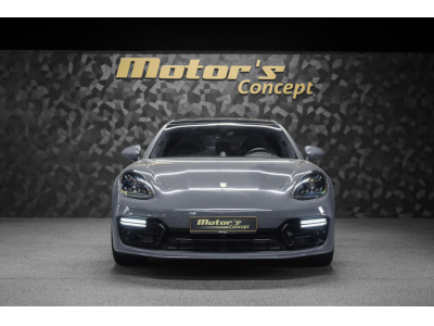 Porsche Panamera GTS Sport Turismo