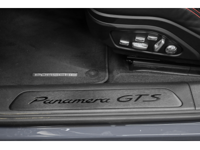 Porsche Panamera GTS Sport Turismo