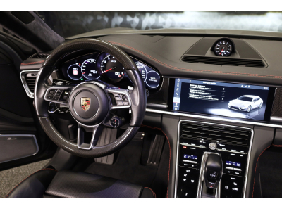 Porsche Panamera GTS Sport Turismo