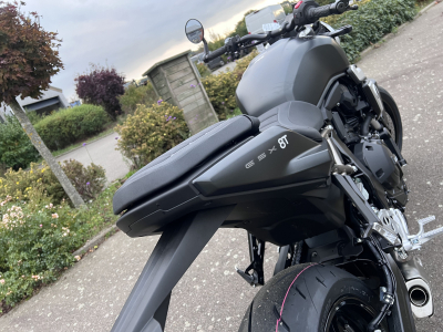 Suzuki GSX-8T 