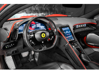 Ferrari Roma V8 - ROSSO CORSA