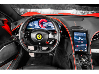 Ferrari Roma V8 - ROSSO CORSA
