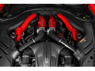 Ferrari Roma V8 - ROSSO CORSA