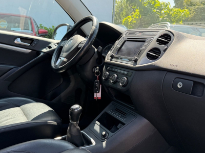 Volkswagen Tiguan Sport & Style BMT