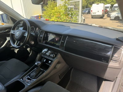 Skoda Kodiaq SKODA KODIAQ 4X4 STYLE 7 SITZER STANDHEIZUNG 360KAMERA AHK