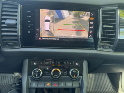 Skoda Kodiaq SKODA KODIAQ 4X4 STYLE 7 SITZER STANDHEIZUNG 360KAMERA AHK
