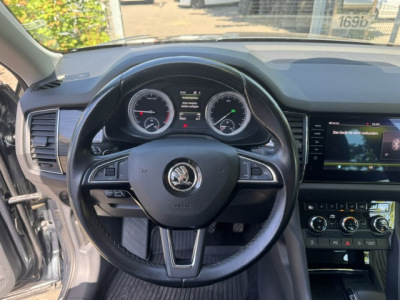 Skoda Kodiaq SKODA KODIAQ 4X4 STYLE 7 SITZER STANDHEIZUNG 360KAMERA AHK