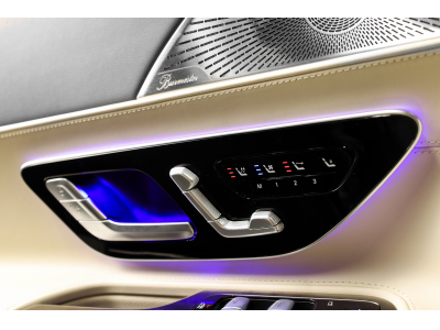 Mercedes-Benz SL 63 AMG 4 MATIC +