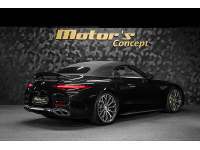 Mercedes-Benz SL 63 AMG 4 MATIC +