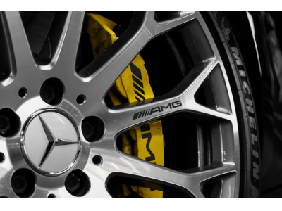Mercedes-Benz SL 63 AMG 4 MATIC +