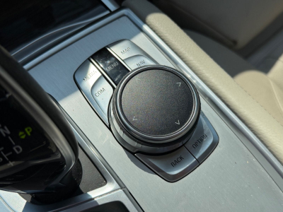 BMW 730 d xDrive/HEAD UP/LEDER/KAMERA/