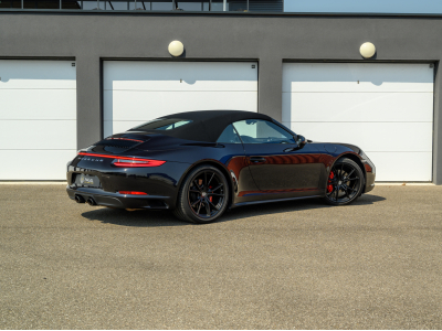 Porsche 911 991.2 Carrera 4 Cabriolet