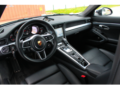 Porsche 911 991.2 Carrera 4 Cabriolet