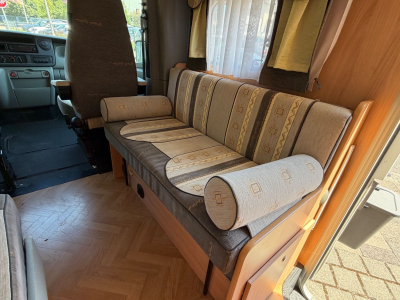 BUERSTNER  DELFIN T 695 3.0