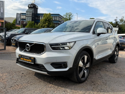 Volvo XC40 XC 40 XC40 Momentum Pro AWD