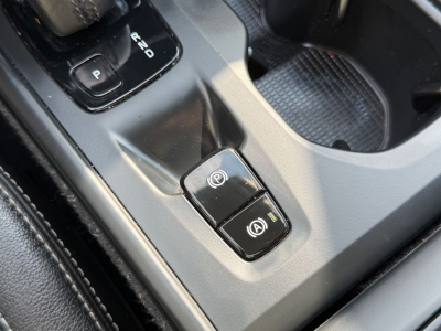 Volvo XC40 XC 40 XC40 Momentum Pro AWD
