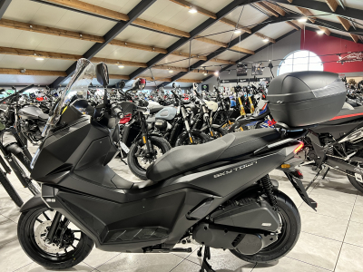 Kymco Skytown 50 