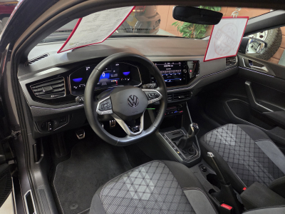 Volkswagen Polo TSI R-LINE 95CV