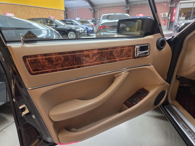 Jaguar Sovereign 3.2 essence 199CV